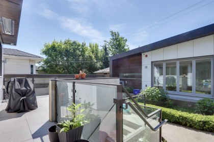 Photo 15 at 4368 W 15th Avenue, Point Grey, Vancouver West