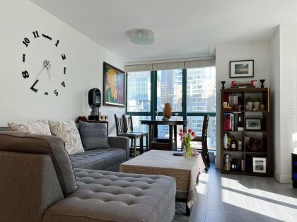 Photo 3 at 1706 - 1238 Melville Street, Coal Harbour, Vancouver West