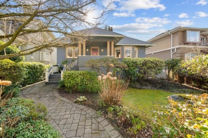 Photo 1 at 2038 W 46th Avenue, Kerrisdale, Vancouver West