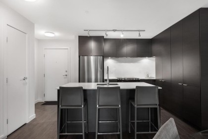 Photo 10 at 301 - 1673 Lloyd Avenue, Pemberton NV, North Vancouver