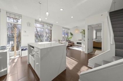 Photo 11 at 1053 Homer Street, Yaletown, Vancouver West