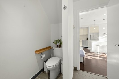 Photo 8 at 1053 Homer Street, Yaletown, Vancouver West