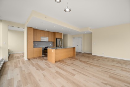 Photo 12 at 2002 - 135 E 17th Street, Central Lonsdale, North Vancouver