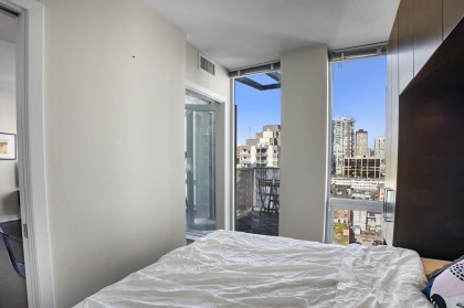 Photo 18 at 1802 - 1055 Richards Street, Yaletown, Vancouver West