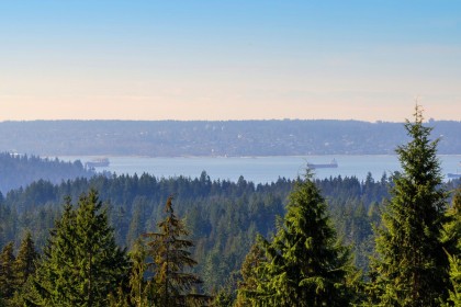 Photo 2 at 5508 Molina Road, Canyon Heights NV, North Vancouver