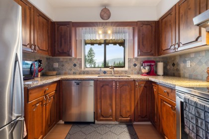 Photo 16 at 5508 Molina Road, Canyon Heights NV, North Vancouver