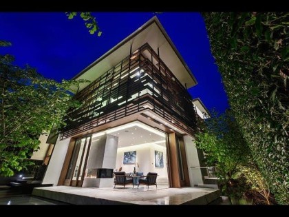 Photo 2 at 3315 W 38th Avenue, Dunbar, Vancouver West