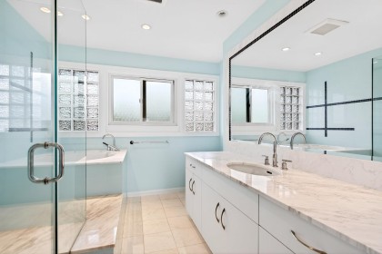 Photo 23 at 1563 W 59th Avenue, South Granville, Vancouver West