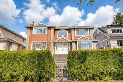 Photo 2 at 1563 W 59th Avenue, South Granville, Vancouver West