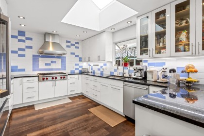 Photo 10 at 1563 W 59th Avenue, South Granville, Vancouver West