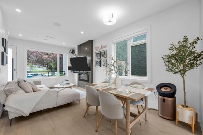 Photo 2 at 1 - 560 W 63rd Avenue, Marpole, Vancouver West