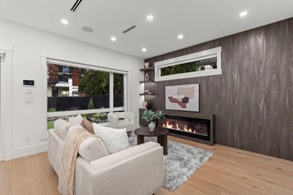 Photo 7 at 2 - 4549 W 11th Avenue, Point Grey, Vancouver West