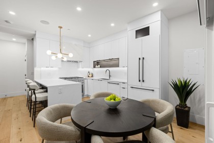 Photo 9 at 2 - 4549 W 11th Avenue, Point Grey, Vancouver West