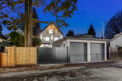 Photo 37 at 2 - 4549 W 11th Avenue, Point Grey, Vancouver West