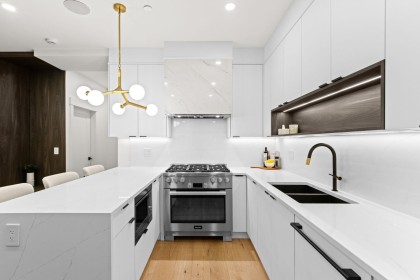 Photo 11 at 2 - 4549 W 11th Avenue, Point Grey, Vancouver West