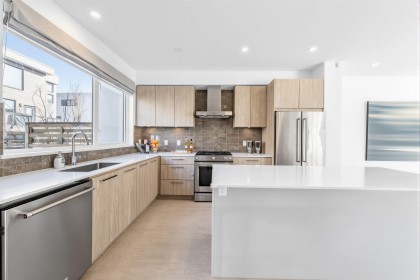 Photo 9 at 30 - 3597 Malsum Drive, Roche Point, North Vancouver