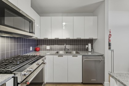 Photo 11 at 1102 - 151 W 2nd Street, Lower Lonsdale, North Vancouver