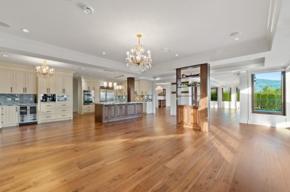 Photo 15 at 1118 Crestline Road, British Properties, West Vancouver