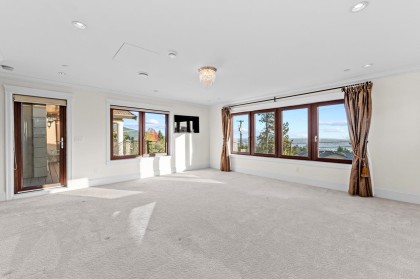 Photo 4 at 1118 Crestline Road, British Properties, West Vancouver