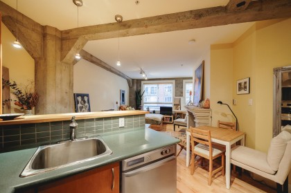 Photo 10 at 210 - 1216 Homer Street, Yaletown, Vancouver West