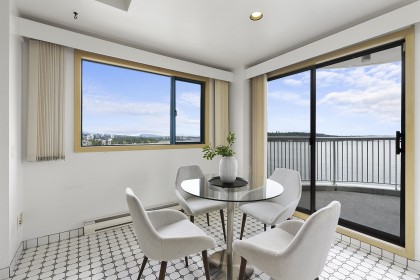 Photo 7 at 1401 - 2120 Argyle Avenue, Dundarave, West Vancouver