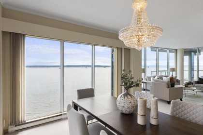 Photo 1 at 1401 - 2120 Argyle Avenue, Dundarave, West Vancouver