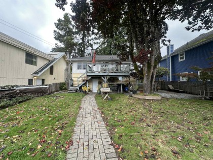 Photo 4 at 313 E 13th Street, Central Lonsdale, North Vancouver