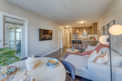 Photo 5 at 302 - 1182 W 16th Street, Norgate, North Vancouver