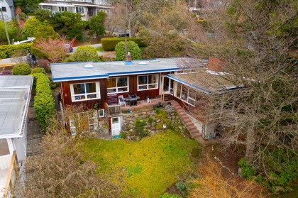 Photo 12 at 2338 Ottawa Avenue, Dundarave, West Vancouver