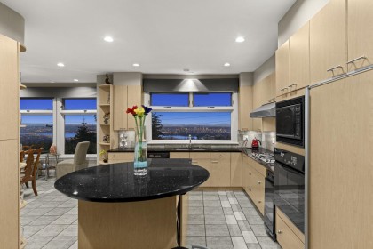 Photo 12 at 1128 Crestline Road, British Properties, West Vancouver