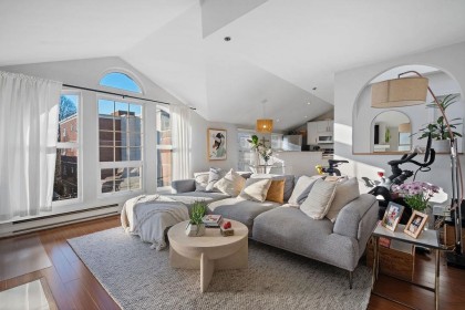 Photo 7 at 404 - 888 W 13th Avenue, Fairview VW, Vancouver West