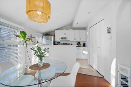 Photo 3 at 404 - 888 W 13th Avenue, Fairview VW, Vancouver West