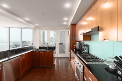 Photo 9 at 2001 - 1077 W Cordova Street, Coal Harbour, Vancouver West