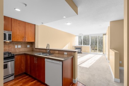 Photo 13 at 411 - 1483 W 7th Avenue, Fairview VW, Vancouver West