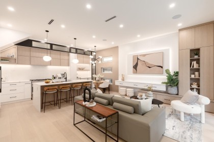 Photo 2 at 477 W 20th Avenue, Cambie, Vancouver West