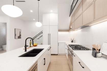 Photo 7 at 477 W 20th Avenue, Cambie, Vancouver West