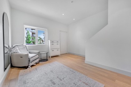 Photo 15 at 6 - 632 E 3rd Street, Lower Lonsdale, North Vancouver