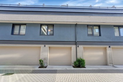 Photo 39 at 6 - 632 E 3rd Street, Lower Lonsdale, North Vancouver