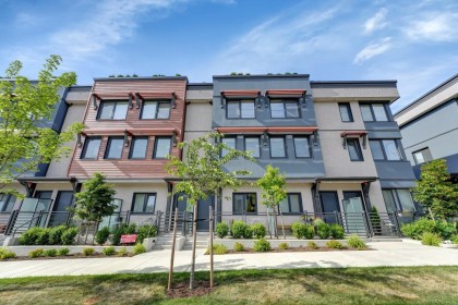 Photo 4 at 6 - 632 E 3rd Street, Lower Lonsdale, North Vancouver