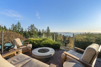 Photo 38 at 4570 Woodgreen Court, Cypress Park Estates, West Vancouver
