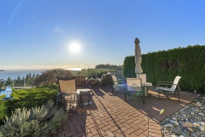 Photo 37 at 4570 Woodgreen Court, Cypress Park Estates, West Vancouver