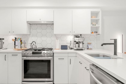 Photo 15 at 402 - 1519 Crown Street, Lynnmour, North Vancouver