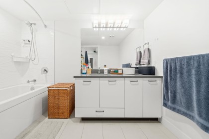 Photo 31 at 402 - 1519 Crown Street, Lynnmour, North Vancouver