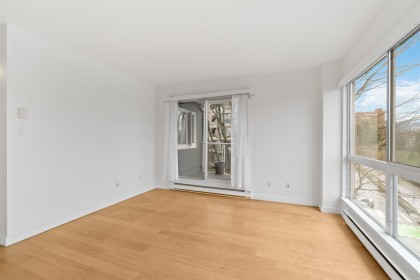 Photo 6 at 406 - 1510 W 1st Avenue, False Creek, Vancouver West