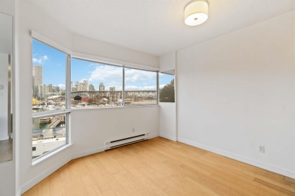 Photo 4 at 406 - 1510 W 1st Avenue, False Creek, Vancouver West
