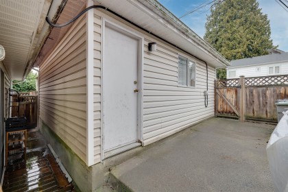 Photo 16 at 819 W 70th Avenue, Marpole, Vancouver West