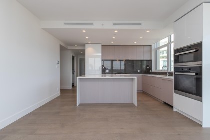 Photo 3 at 1701 - 1632 Lions Gate Lane, Pemberton NV, North Vancouver