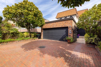 Photo 13 at 3167 Point Grey Road, Kitsilano, Vancouver West