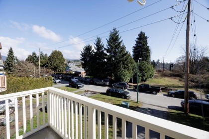 Photo 3 at 475 Orwell Street, Lynnmour, North Vancouver