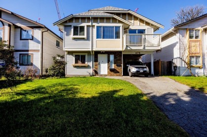 Photo 1 at 475 Orwell Street, Lynnmour, North Vancouver